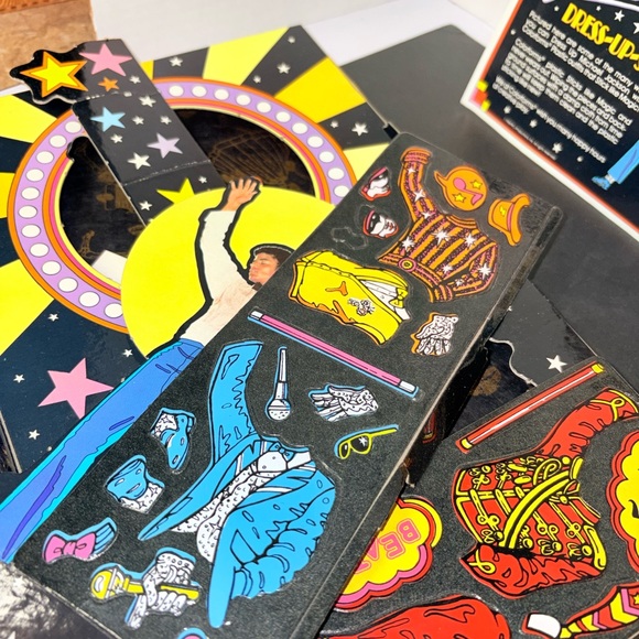 Michael Jackson Colorforms Dress-Up Set - Picture 9 of 9